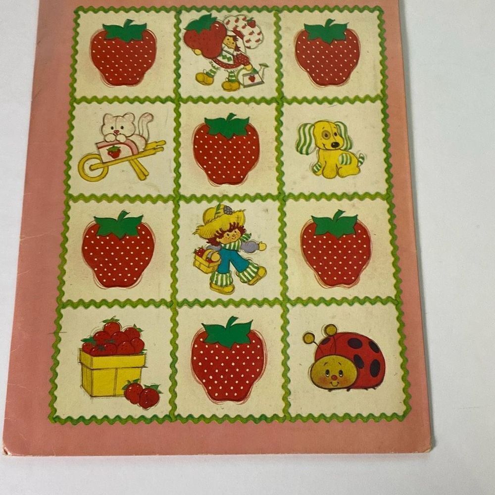 Lot of 6 Strawberry Shortcake pocket folders 1980 St Regis - Picture 15 of 16